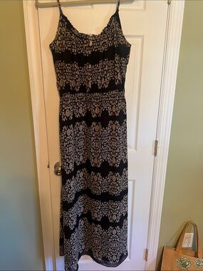 Banana Republic Black and Gray Printed Maxi Dress